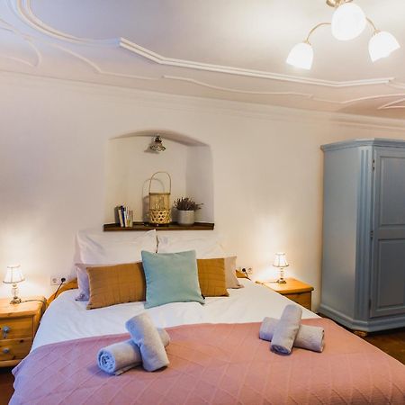 Flyns Bed & Breakfast กอร์ลิตซ์ ภายนอก รูปภาพ