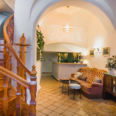 Flyns Bed & Breakfast กอร์ลิตซ์ ภายนอก รูปภาพ